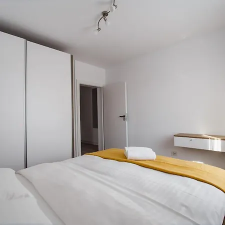 No. 10 - The Penthouse In City Center Gran Varadino Esterno foto