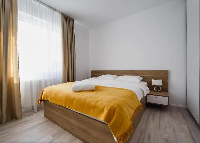 No. 10 - The Penthouse In City Center