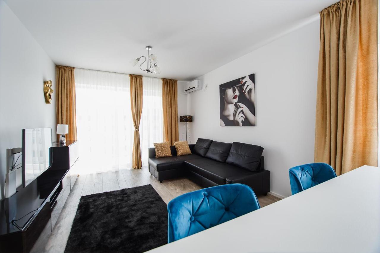Apartment No. 10 - The Penthouse In Center Oradea