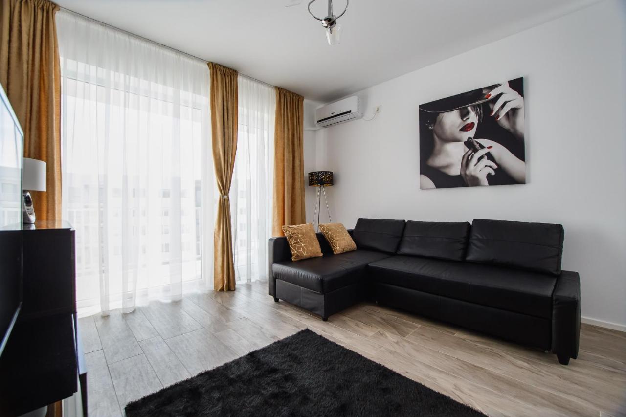 Apartment No. 10 - The Penthouse In Center