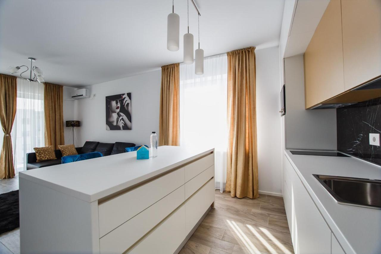 Apartment No. 10 - The Penthouse In Center